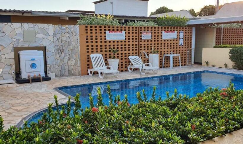 Отель Urubupunga