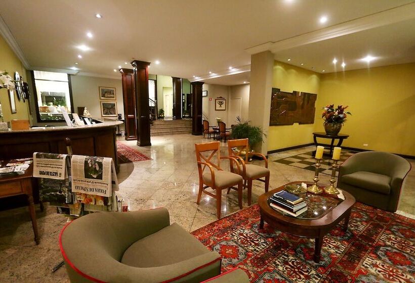 בית מלון כפרי Village