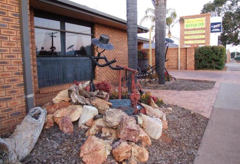 Мотель Cobar Town And Country Motor Inn