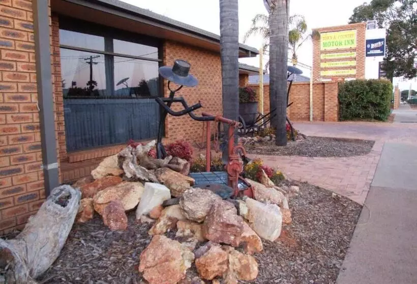 モーテル Cobar Town And Country Motor Inn