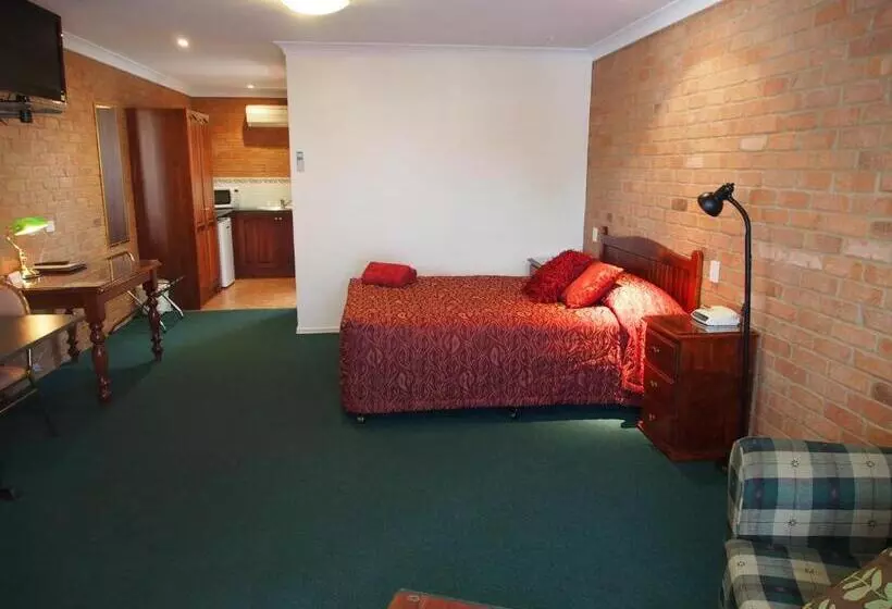 モーテル Cobar Town And Country Motor Inn