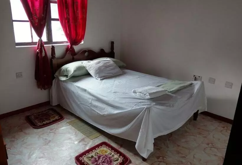 پانسیون Mainroad Suite