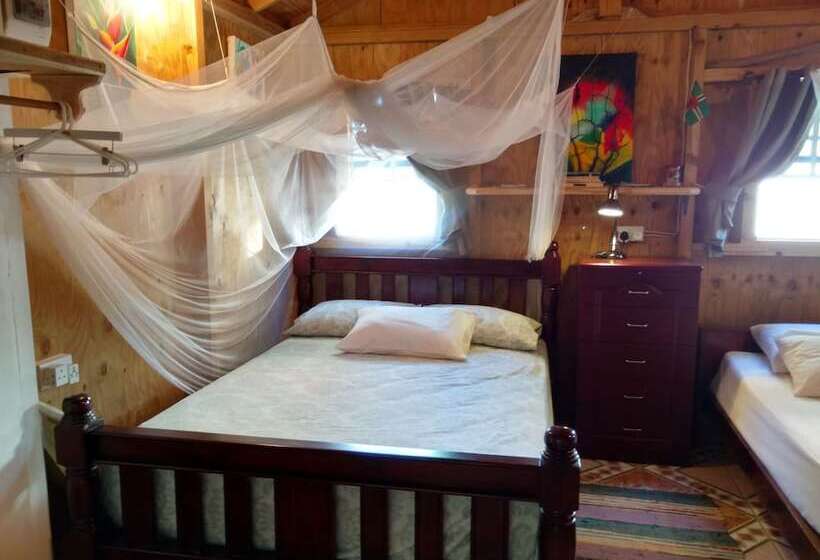 ペンション Mainroad Suite