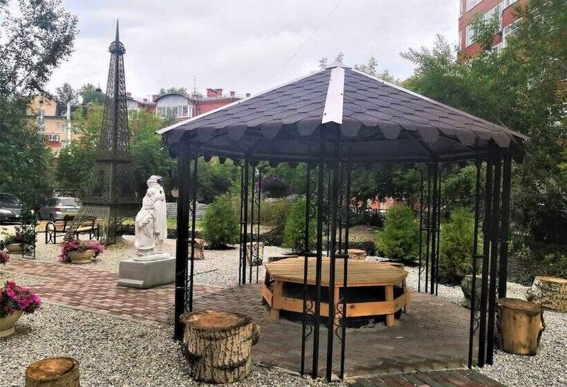 Art Plaza Hotel Tomsk