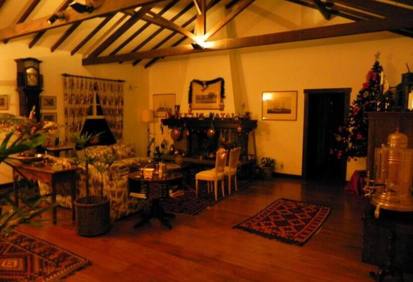 تختخواب و صبحانه Casa Do Fachoalto