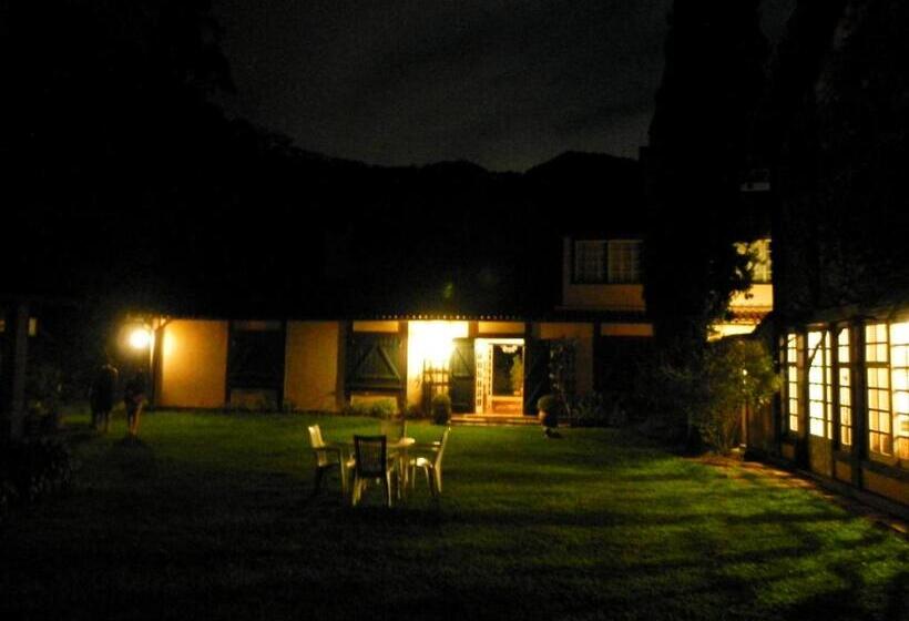 تختخواب و صبحانه Casa Do Fachoalto