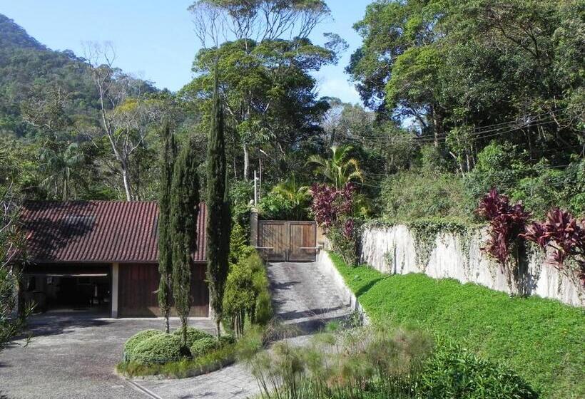 تختخواب و صبحانه Casa Do Fachoalto