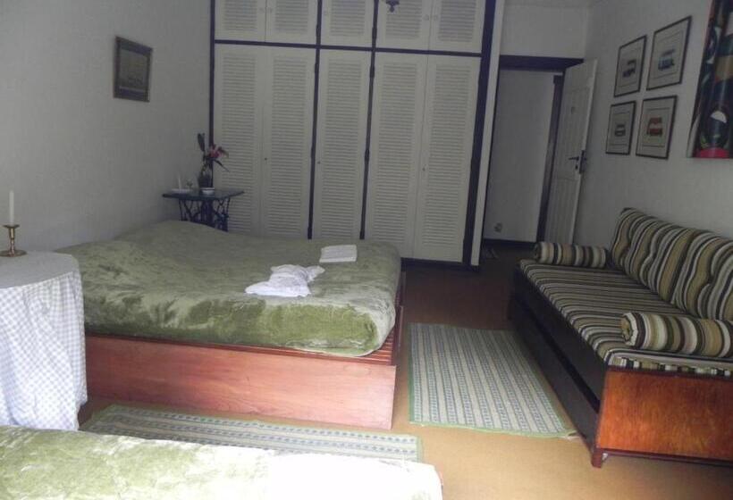 تختخواب و صبحانه Casa Do Fachoalto