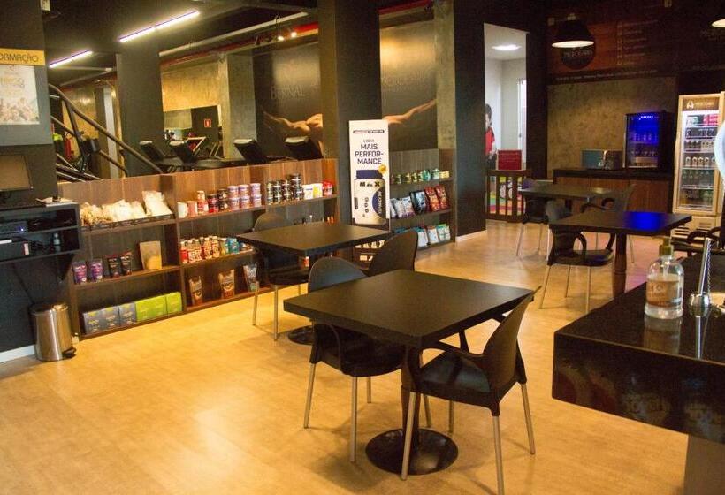 Bernal Hotel Econômico