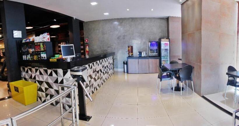 Bernal Hotel Econômico