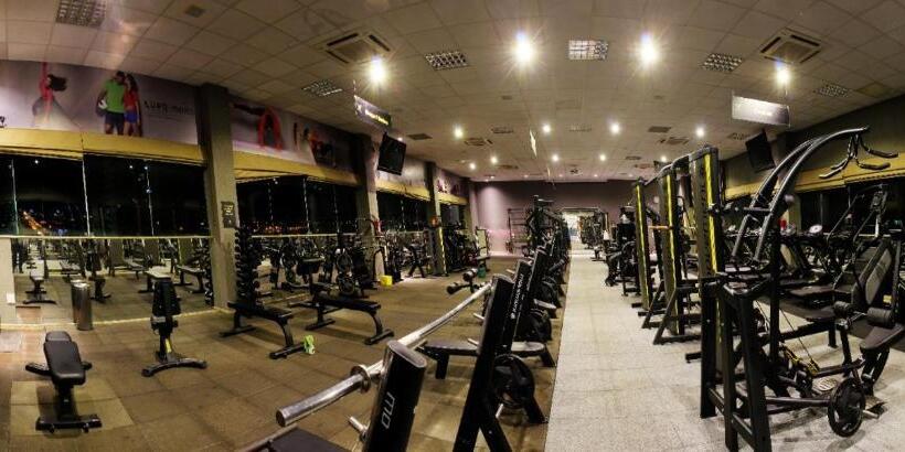 Bernal Hotel Econômico