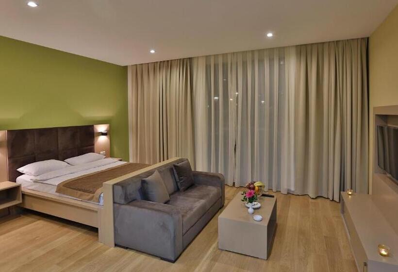 Homebridge Hotel Apartments