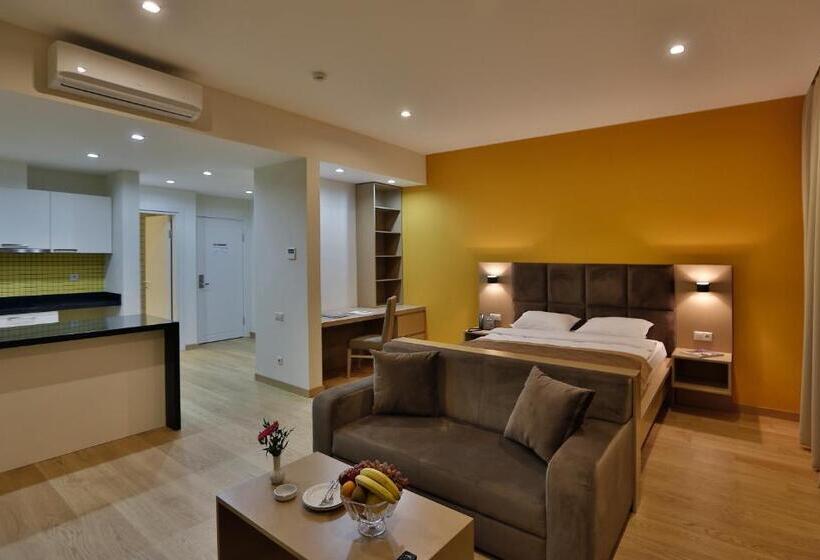 Homebridge Hotel Apartments