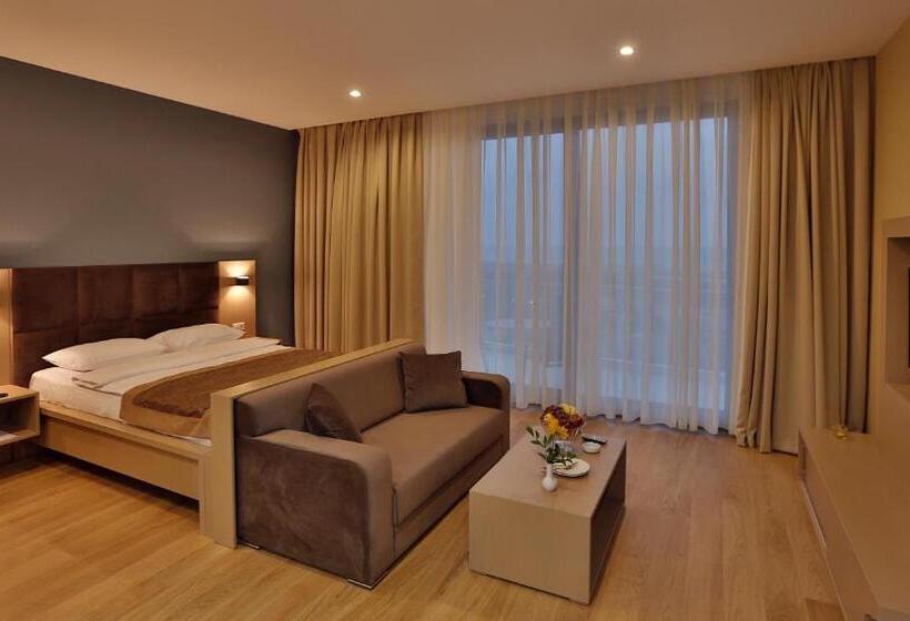 Homebridge Hotel Apartments