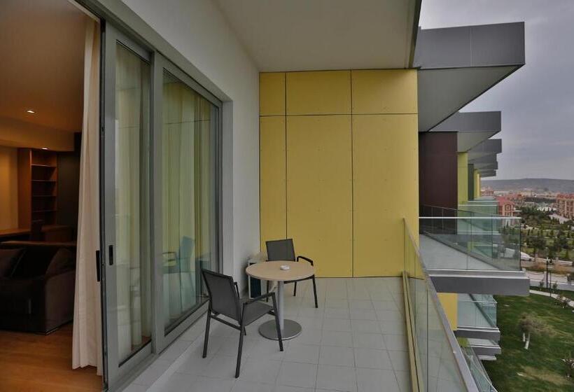 Homebridge Hotel Apartments