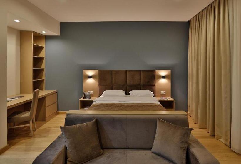 Homebridge Hotel Apartments