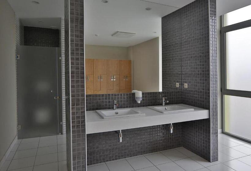 Homebridge Hotel Apartments