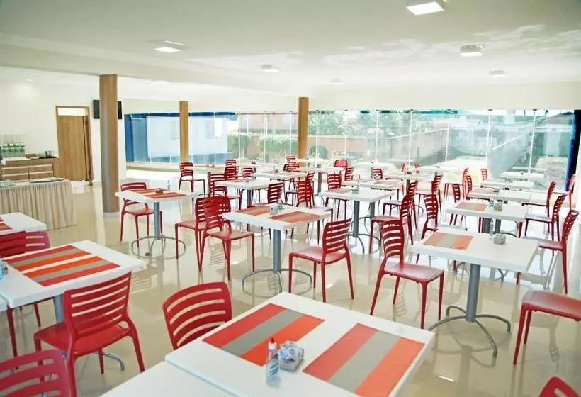 Bernal Hotel Econômico