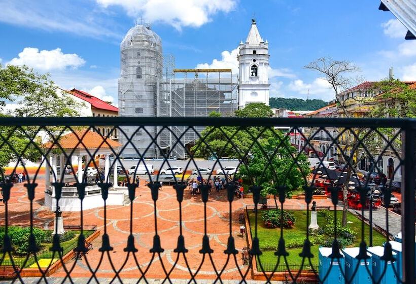 Central Hotel Panama Casco Viejo