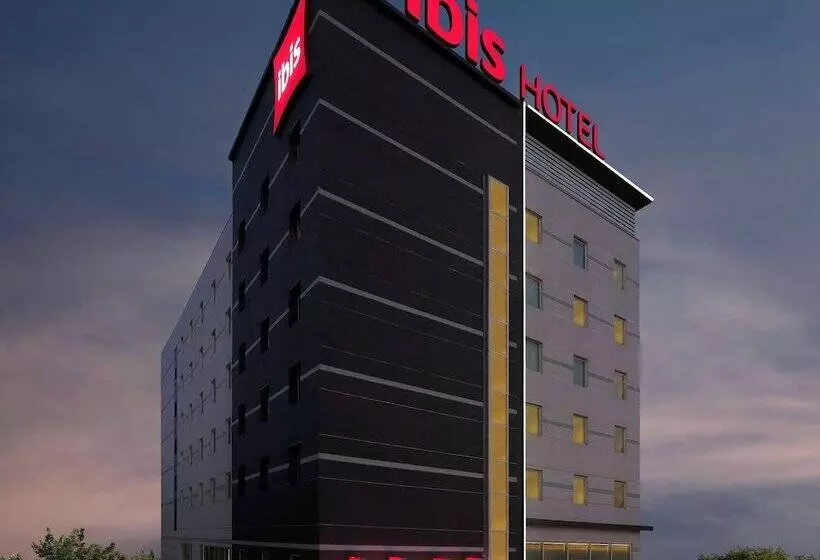 ホテル Ibis Kochi City Centre An Accor Brand