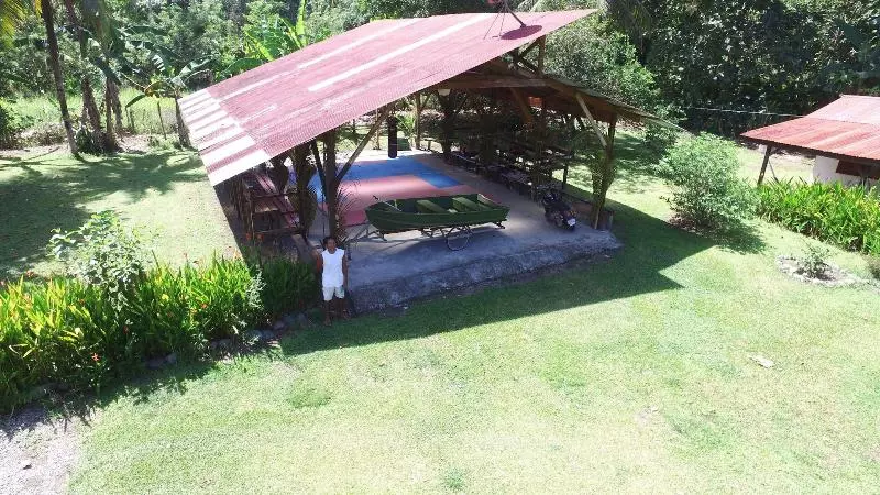 هتل Kenaki Lodge