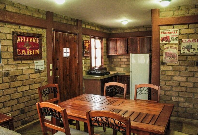 فندق Otinapa Sierra Camps