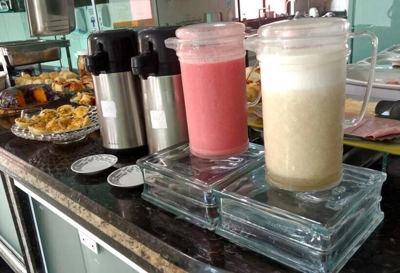 Отель Piramide Pituba   Rua Pernambuco