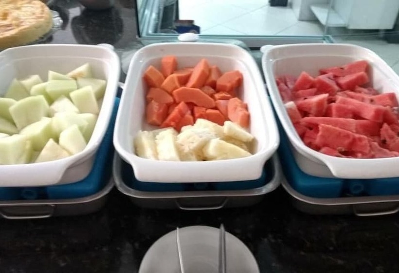 Отель Piramide Pituba   Rua Pernambuco