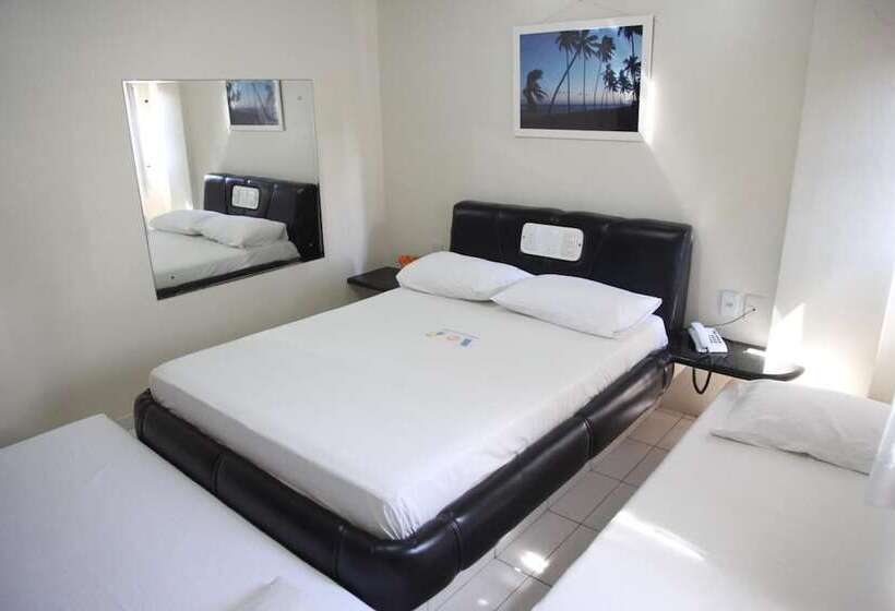 Отель Piramide Pituba   Rua Pernambuco