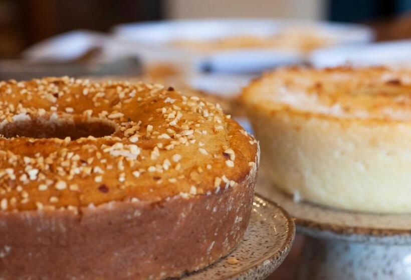 هتل Pontal De Ubu