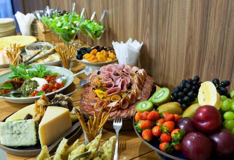 هتل Pontal De Ubu