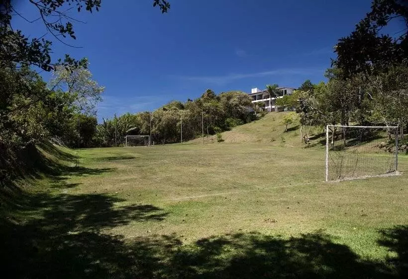 ホテル Pontal De Ubu