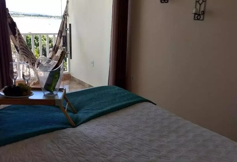 ホテル Pousada E Restaurante Manah