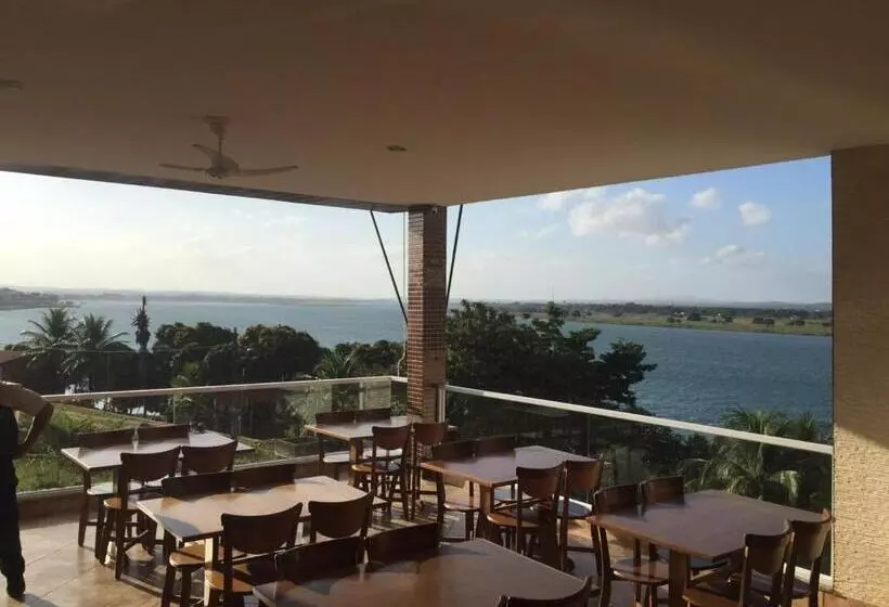 ホテル Pousada E Restaurante Manah