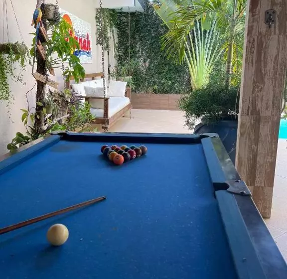ホテル Pousada E Restaurante Manah