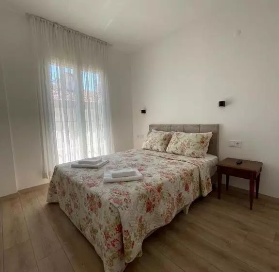 Bed and Breakfast Adil Otel