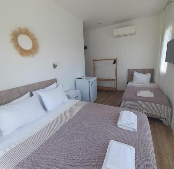 تختخواب و صبحانه Adil Otel