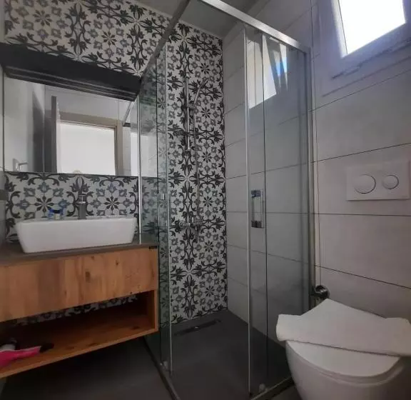 Bed and Breakfast Adil Otel