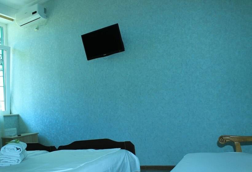 تختخواب و صبحانه Green Villa