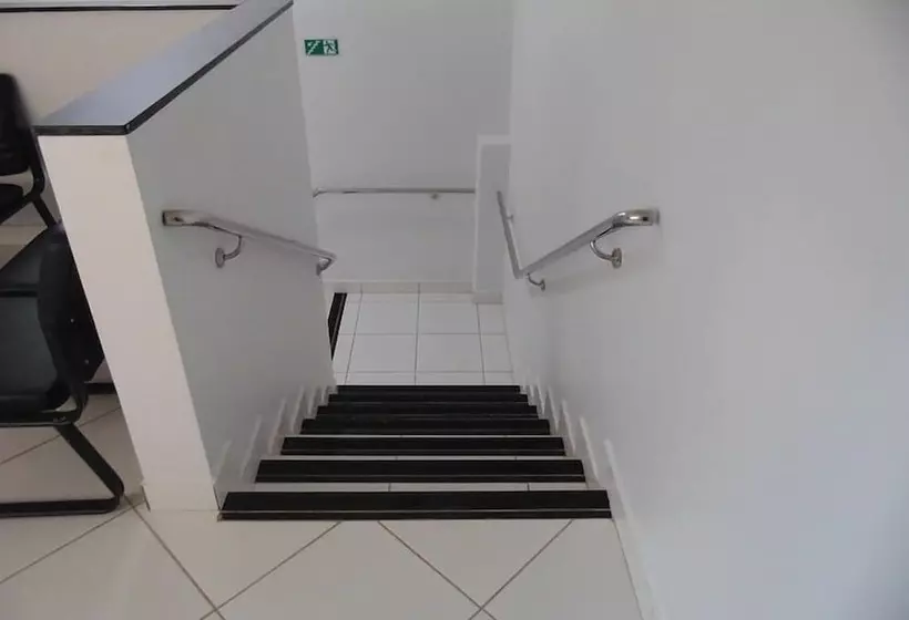 Euro Plaza Hotel   Próximo Ao Aeroporto De Goiânia, Santa Genoveva