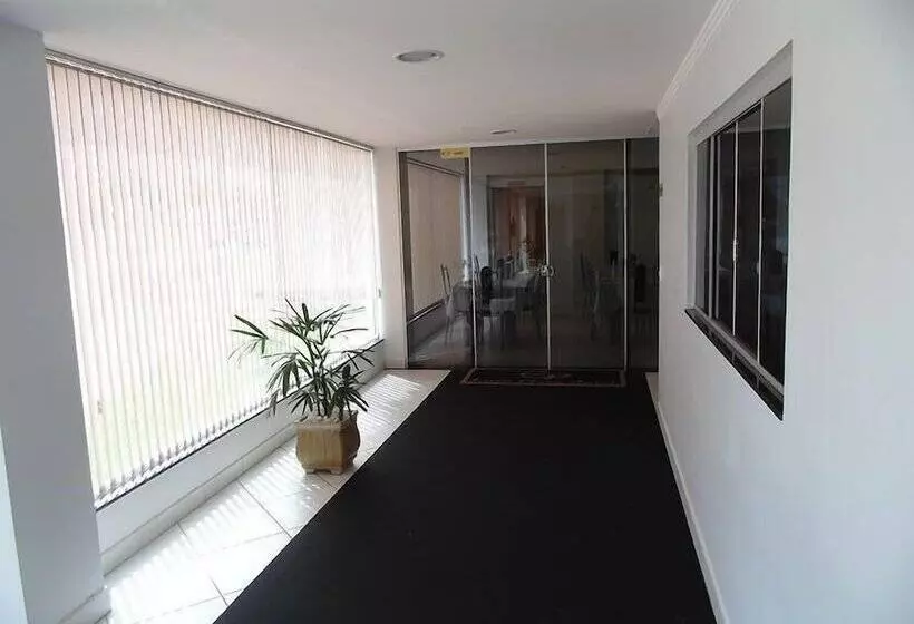 Euro Plaza Hotel   Próximo Ao Aeroporto De Goiânia, Santa Genoveva