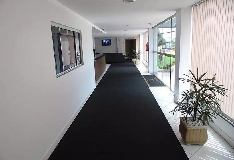 Euro Plaza Hotel   Próximo Ao Aeroporto De Goiânia, Santa Genoveva