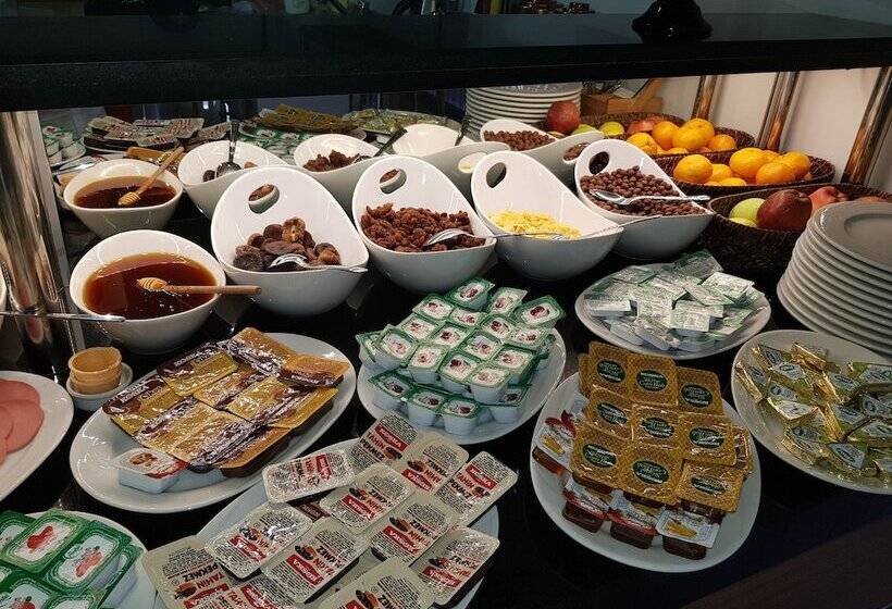 Отель Business Palas