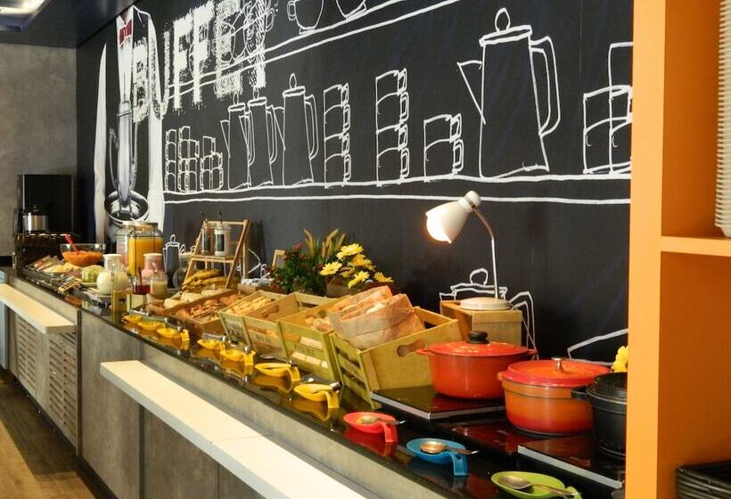 هتل Ibis Budget Aracaju