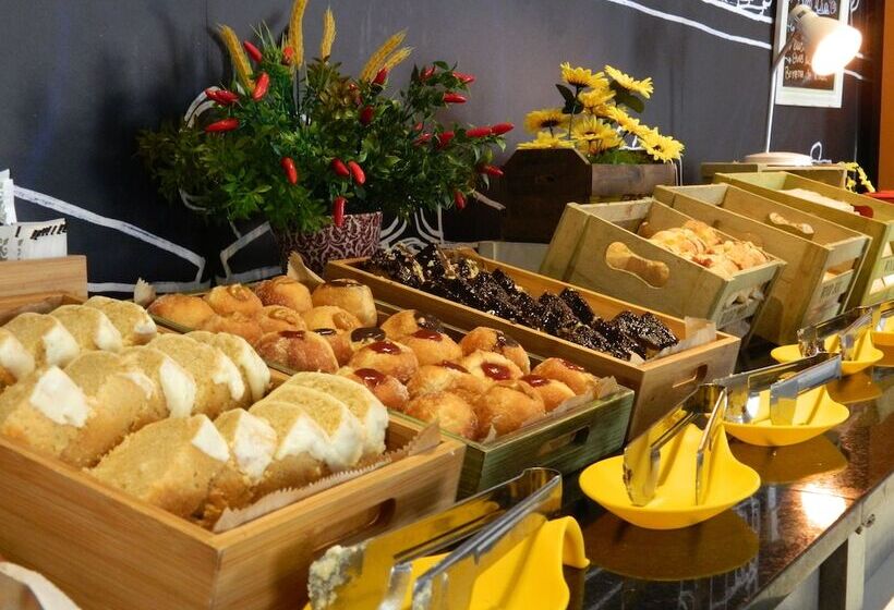 هتل Ibis Budget Aracaju