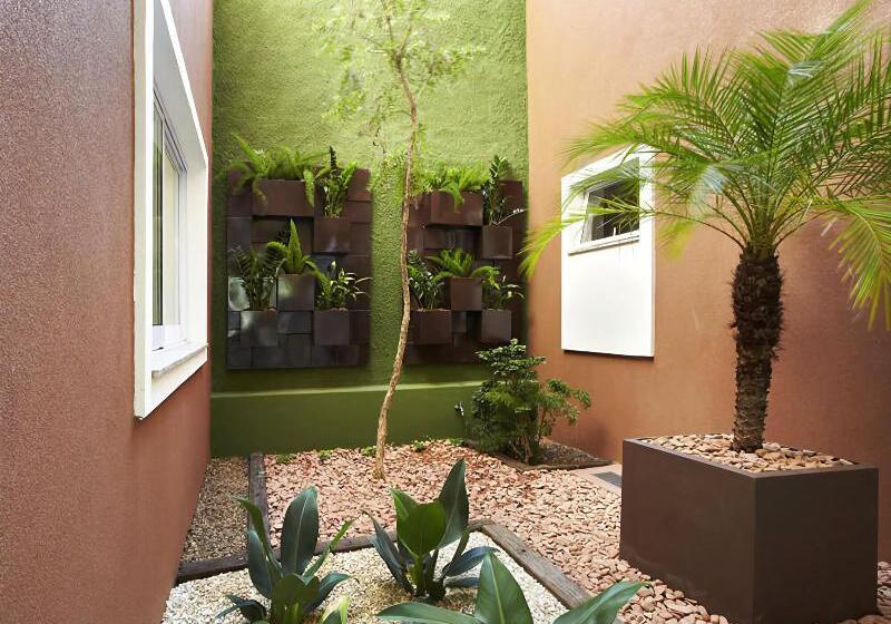 ホテル Lirio D Agua