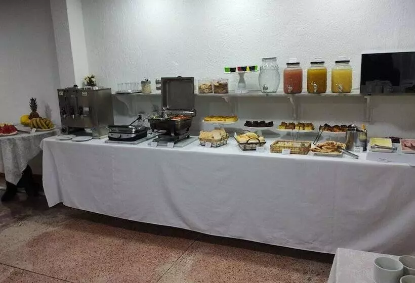 هتل Mônaco