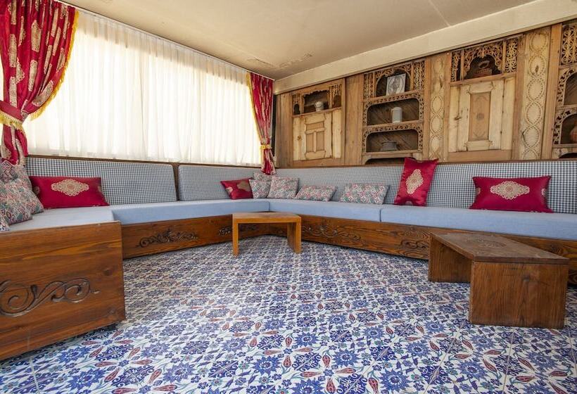 فندق Ottoman Cave Suites