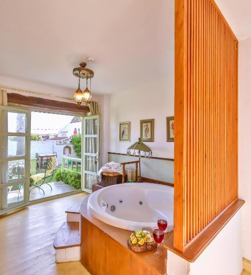 هتل Palas Alaçatı Adult Only