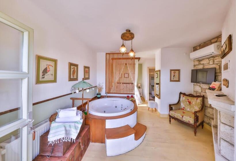 هتل Palas Alaçatı Adult Only